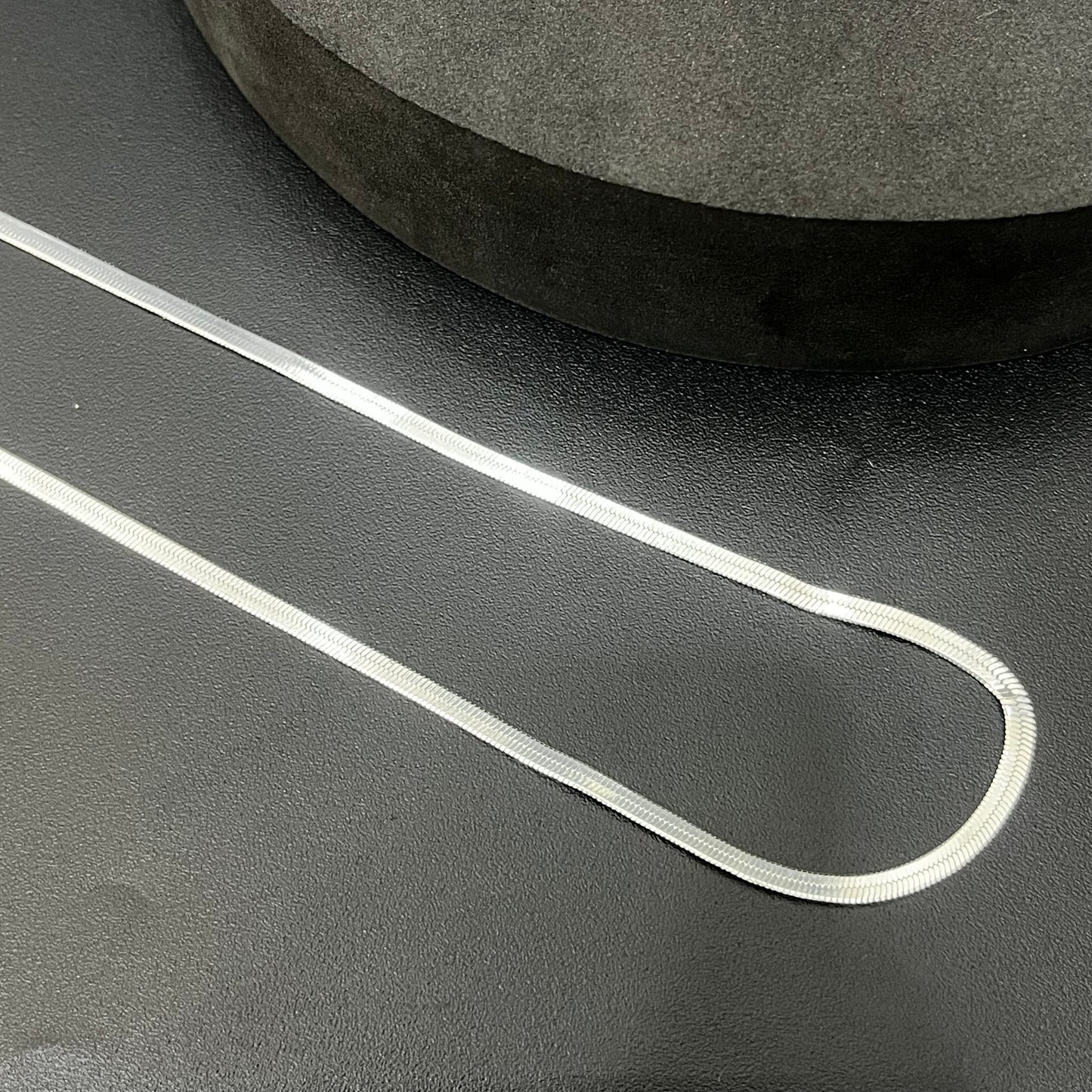 Chain Flat Design Unisex