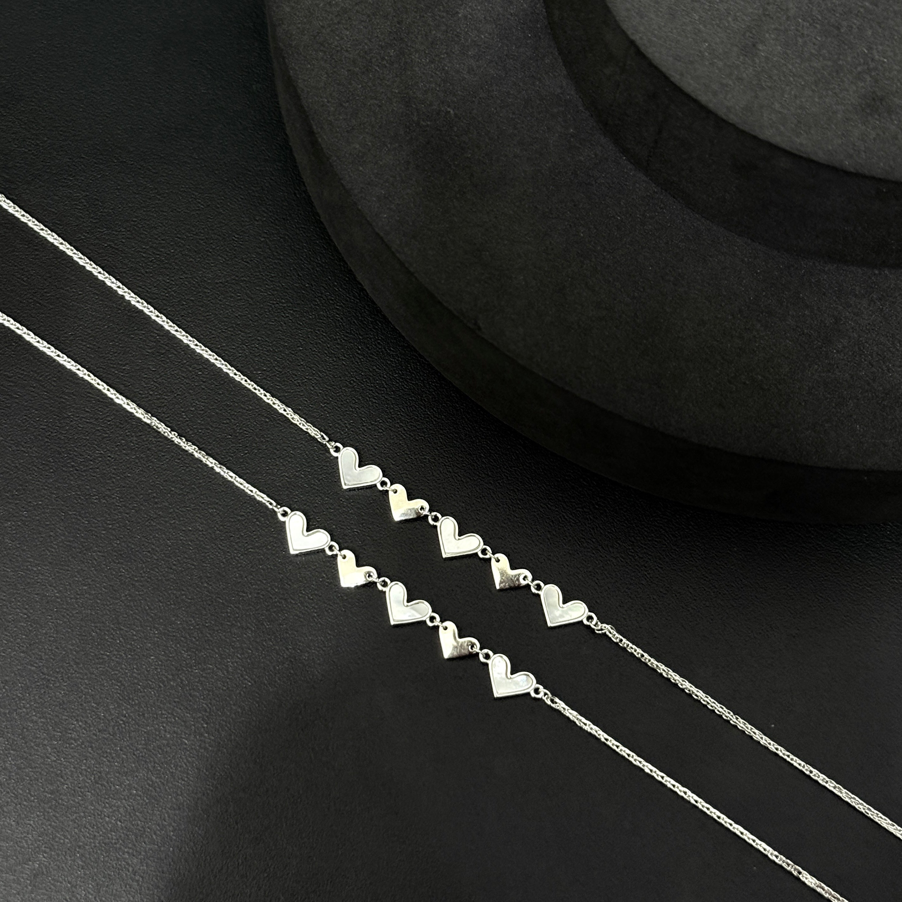 Silver Ladies Anklet_String of Hearts SS