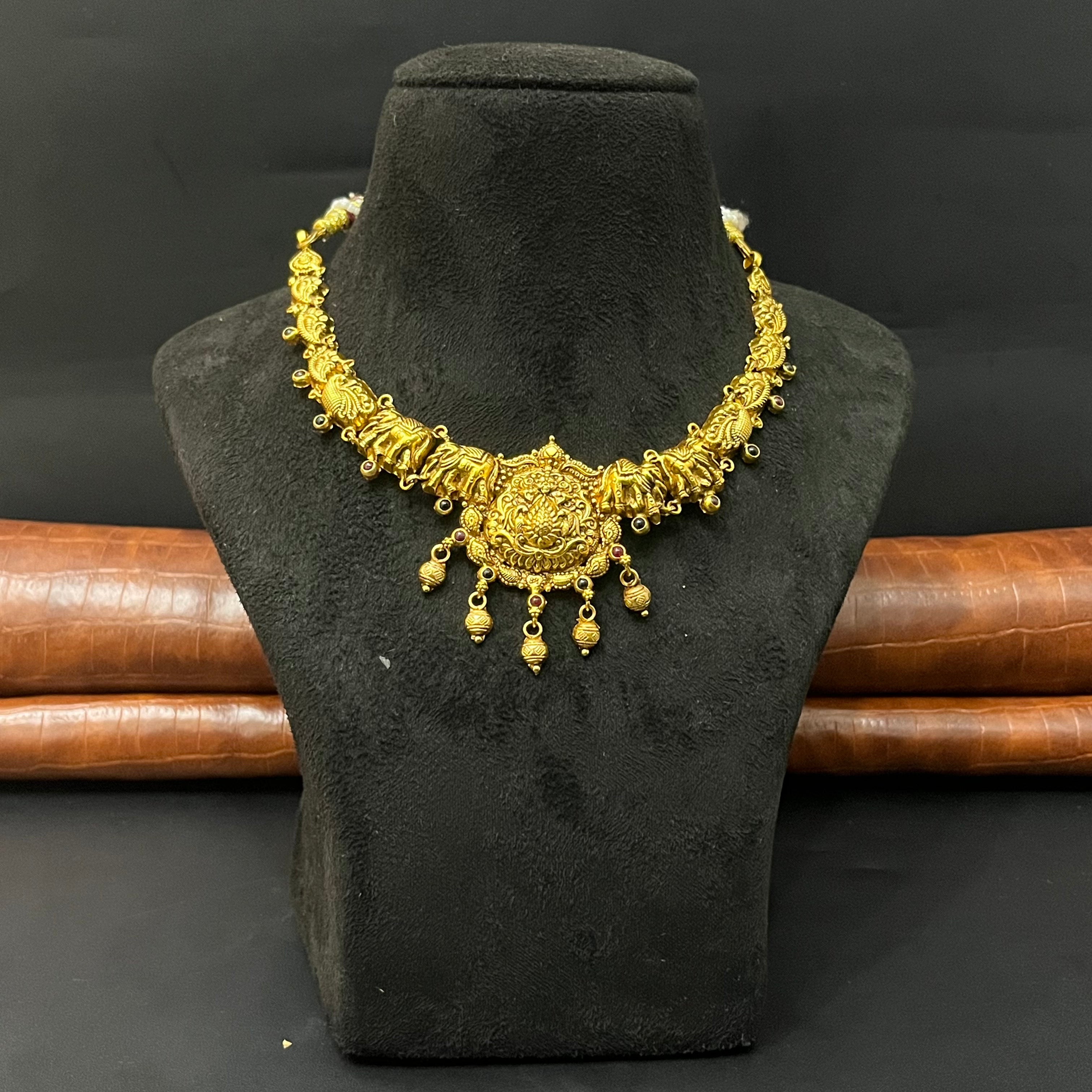 Silver Antique Necklace Gold Finished N02