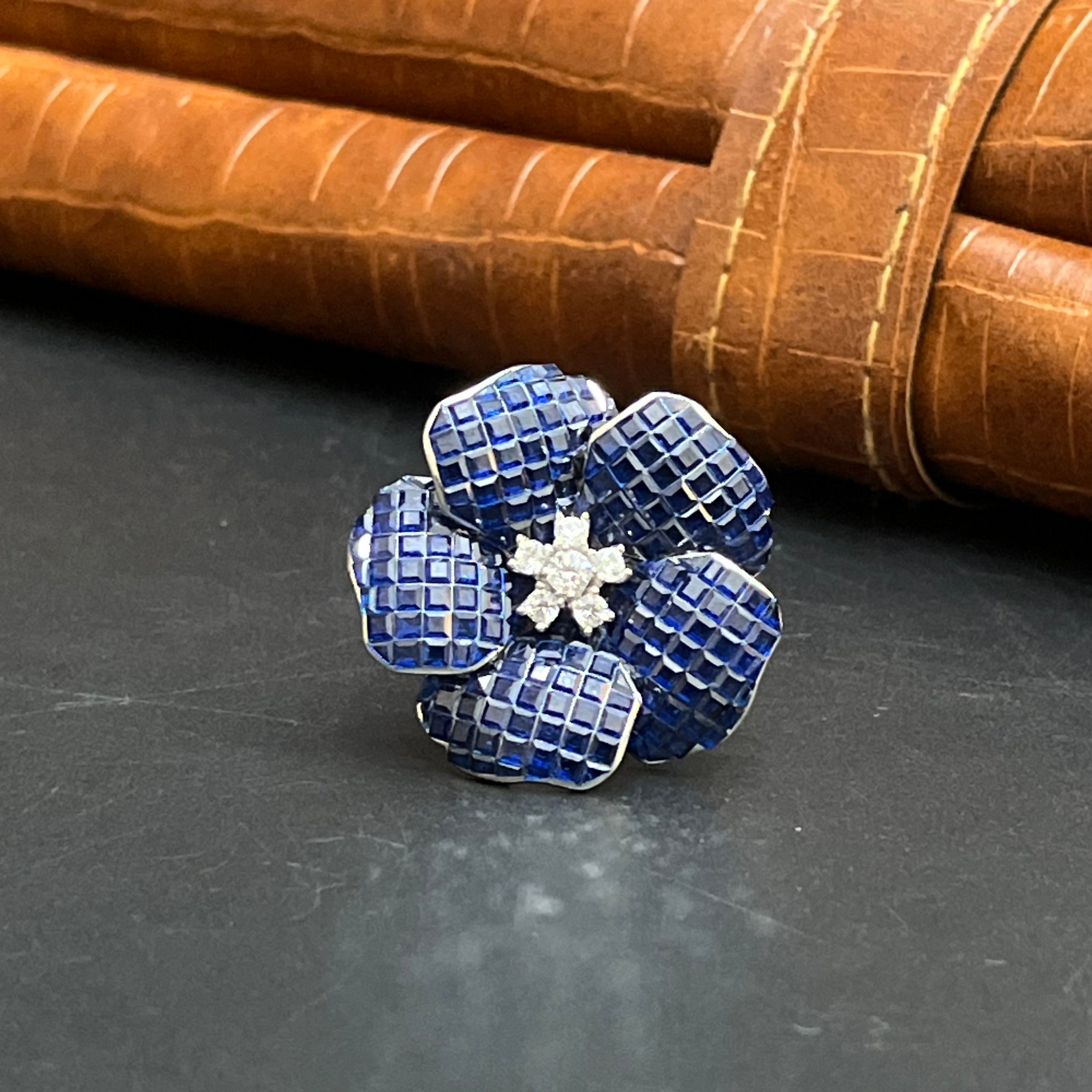 Silver Ladies Ring Ocean Blue Flower Crystal 925