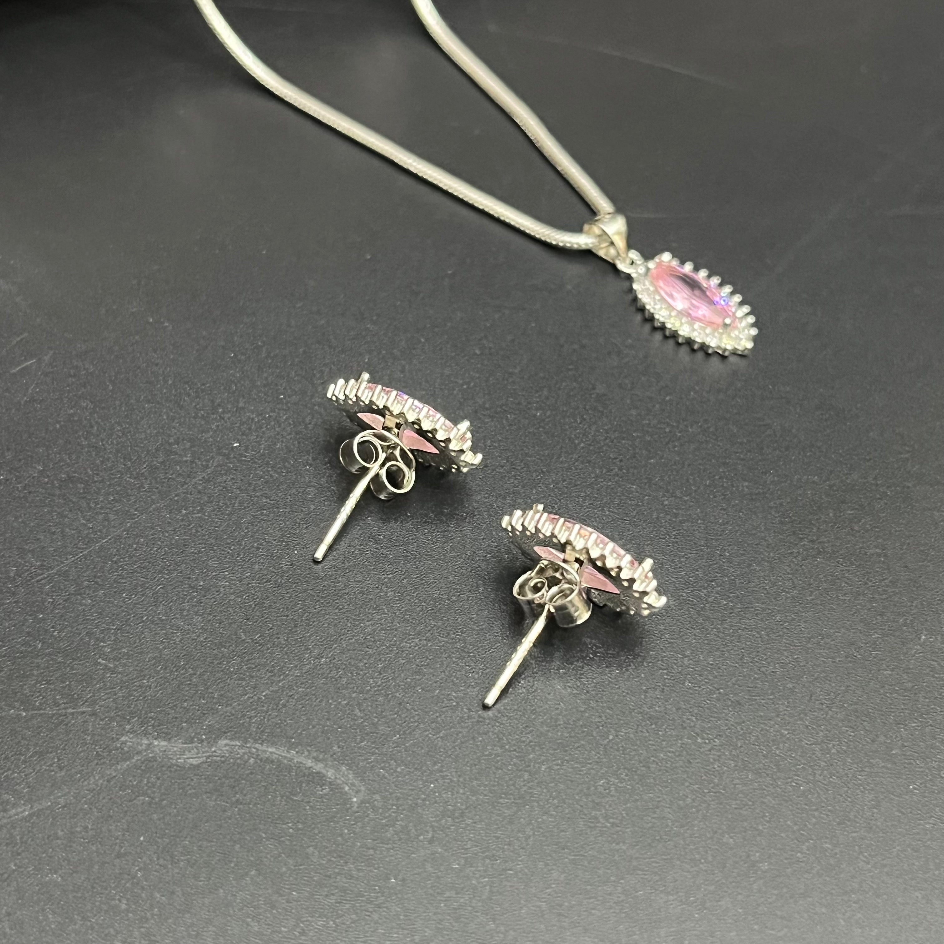 Silver Ladies Pendant Chain Set Pink Crystal Stone 925