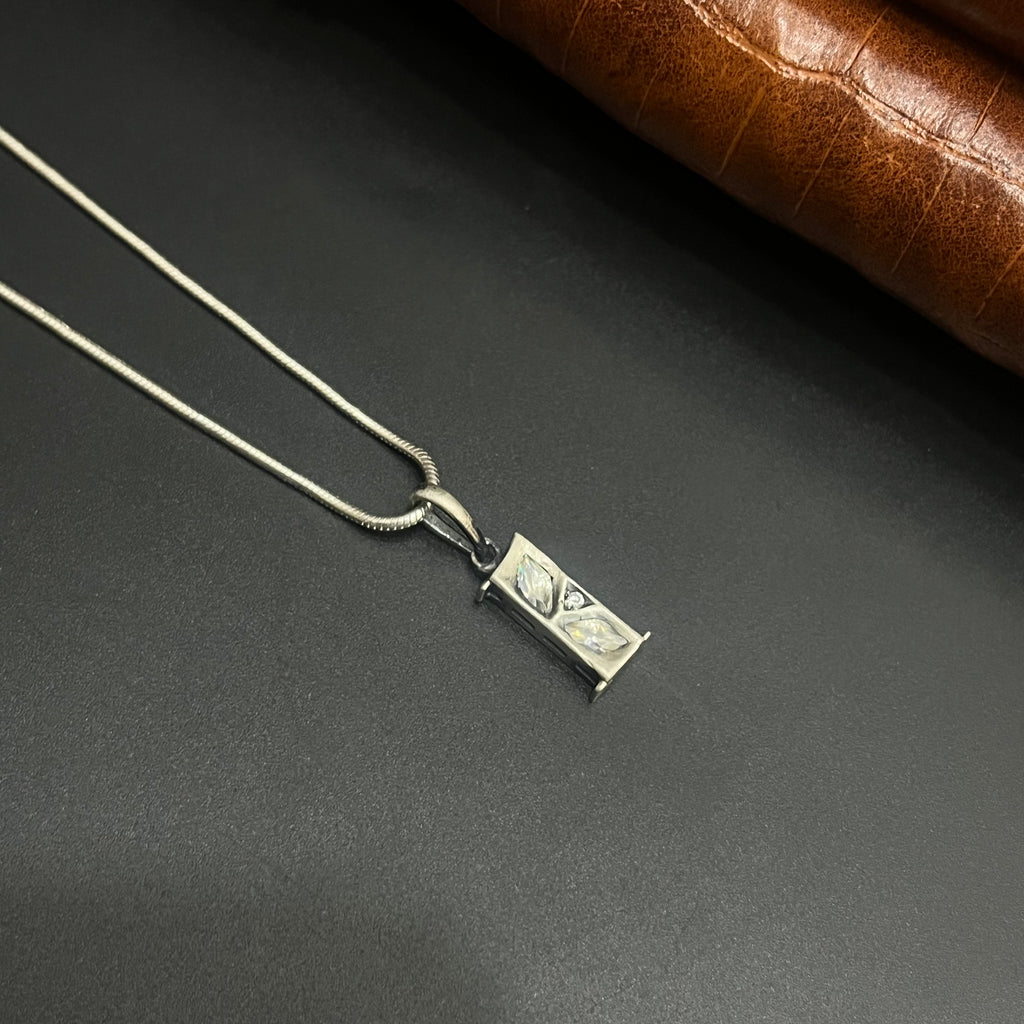 Silver Ladies Pendant Chain Royal Dual Stone Bar 925