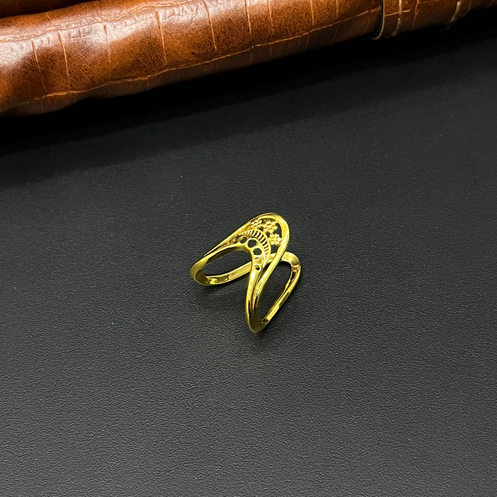 Silver Vanki Ring Gold Finished V06