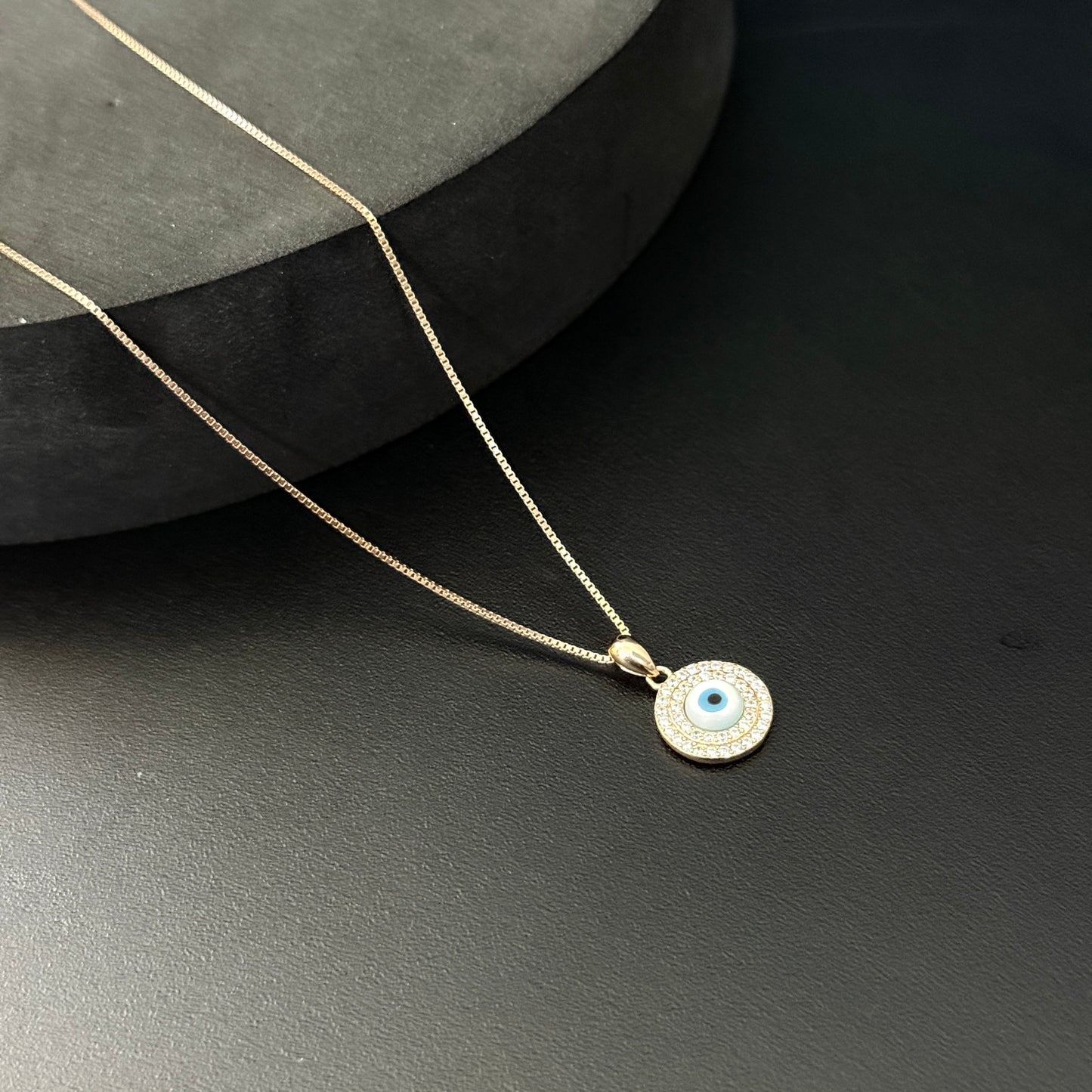 Ladies Pendant Circle Evil Eye