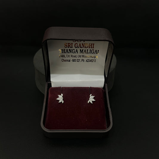 Silver Second Studs Sparks Platinum Finished