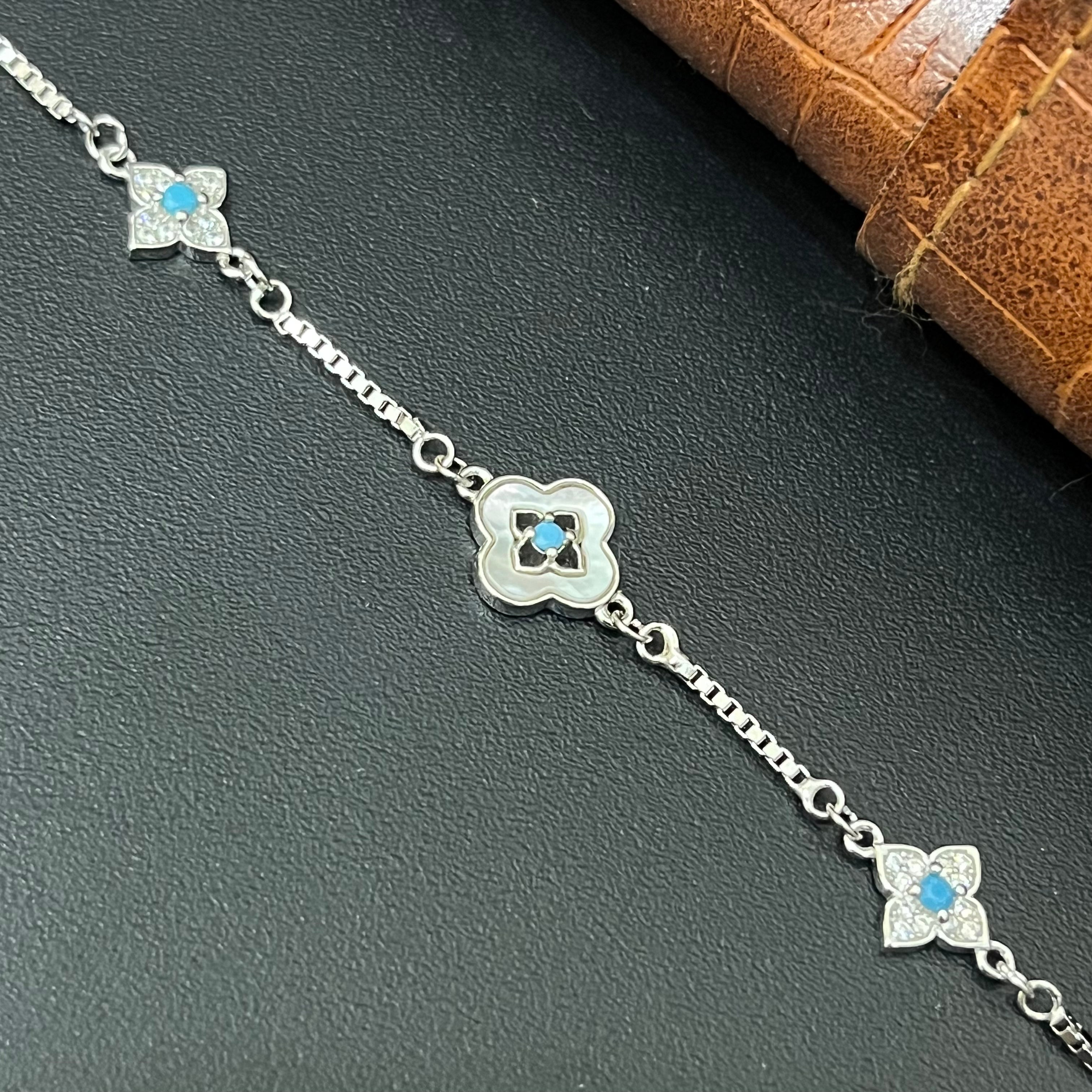 Silver ladies Bracelet Clover MOP 925