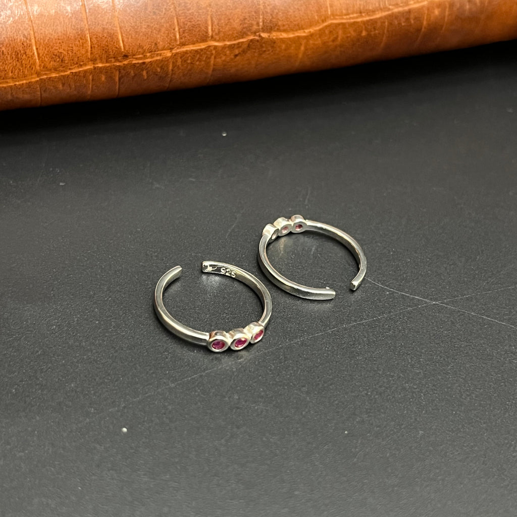 Silver Ladies Toe Rings 3 Pink Stones 925